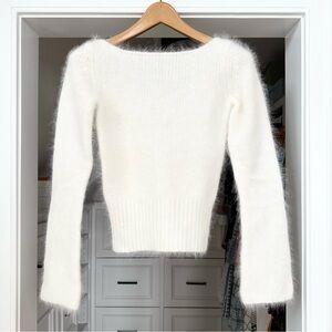 Angora Sweater V-back